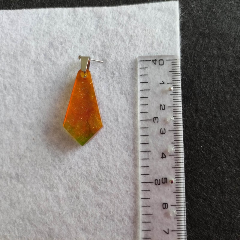 Colgante de resina_749