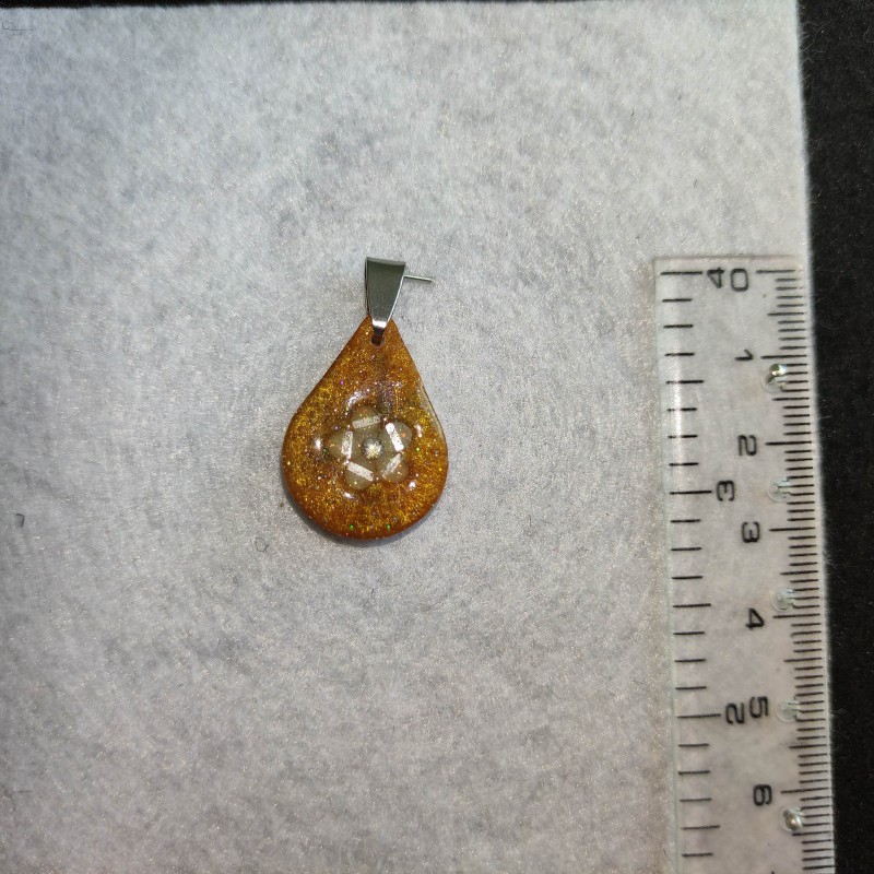 Colgante de resina_908